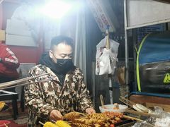 -小魏哥果仁烤面筋