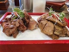 -蓝田九大碗民俗食府(蓝田店)