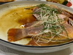 清蒸彩斑-东方之珠海鲜酒楼(南开店)