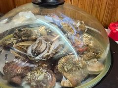 -老东镇啤酒屋海鲜加工·蒸汽海鲜·海鲜烧烤(台东店)