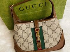 -Gucci(重庆IFS店)