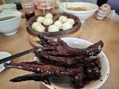 -佬钱湾仔(衣裳街店)