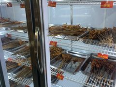 -灌县老妈砂锅串串香(万科红生活广场店)