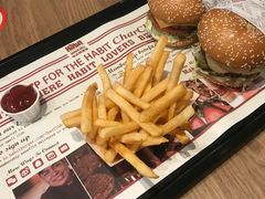 -The Habit Burger Grill 哈比特汉堡(复兴soho店)
