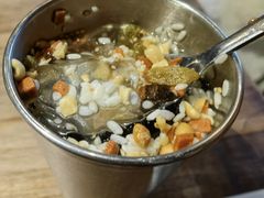 -麻婆婆白家肥肠粉(海岸城店)