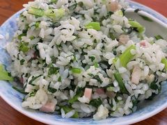-胡子饮食店