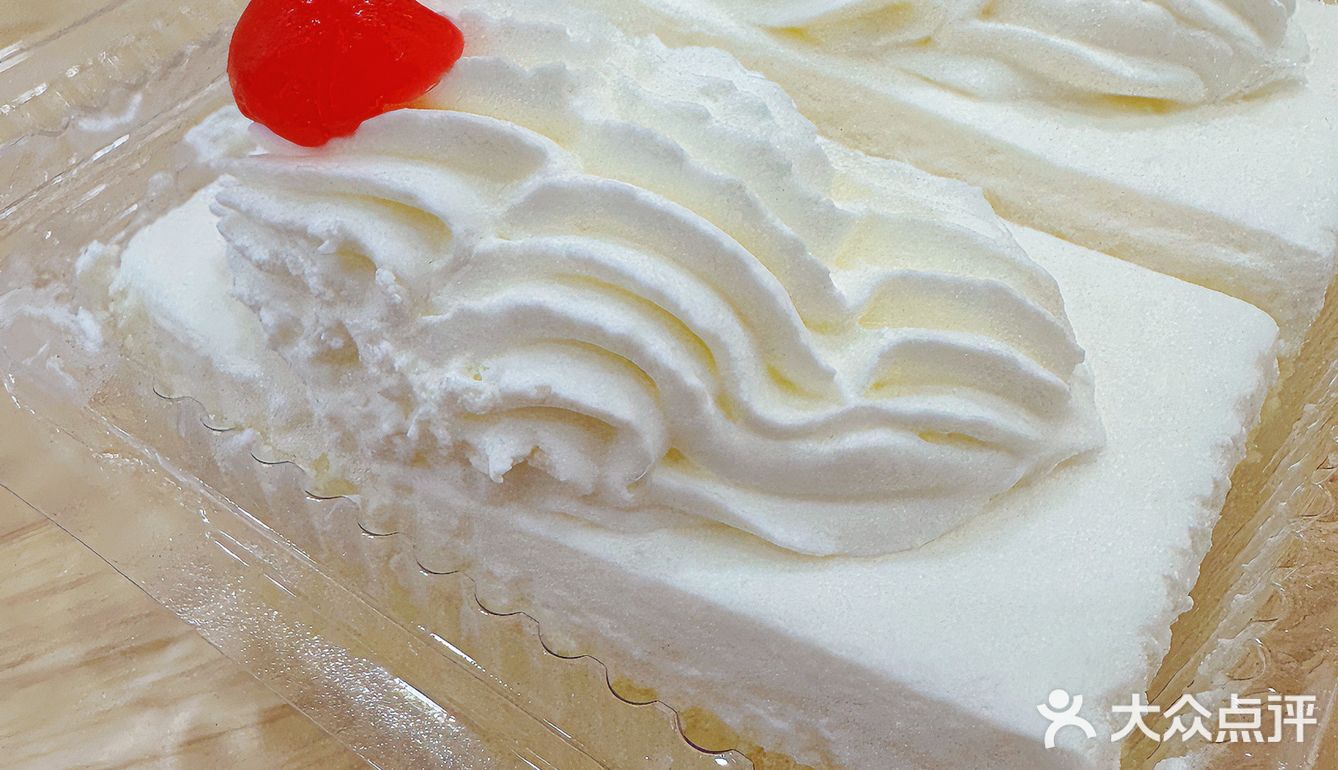 我帮胡歌推荐上海特色｜红宝石奶油小方🍰多少上海人童年回忆[爱心]