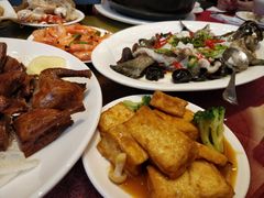 -鸿鑫海鲜楼(福辉店)
