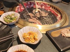 -铭牛烧肉·和牛海鲜自助(高新月牙湖店)