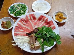 -桥香园云南过桥米线(金马碧鸡店)