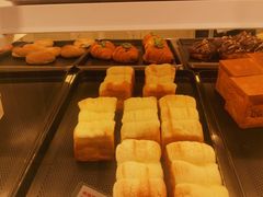 -红星前进面包牛奶公司(畅春园店)
