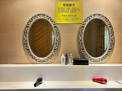 -绿岛汤泉韩式休闲会所