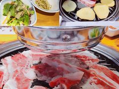 -唯成•韩国炭火烤肉 유성고기