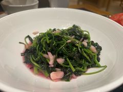 -鱼鲜饭香·招牌汽锅剁椒鱼头王