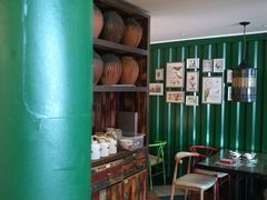 -粤港湾砂锅粥·宵夜(宝龙店)