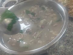 -洲心街道青联村镜记烧肉