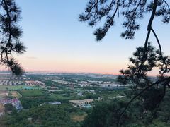 -鬼笑石后山停车场