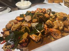 -嗨辣小聚·盘锦河蟹·海鲜烧烤龙虾(盘锦十年好店)