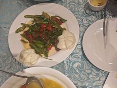 -巴扎美食·新疆菜·西域歌舞表演餐厅(新疆大厦店)