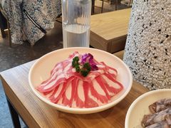 -三人行骨头王火锅(长寿店)