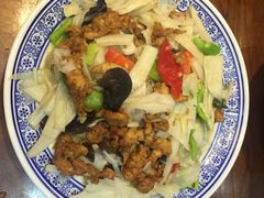 莲菜炒肉片-老西安韩记三鲜煮馍(四府街店)