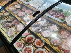 -尚品海鲜肥牛自助火锅(湖明店)