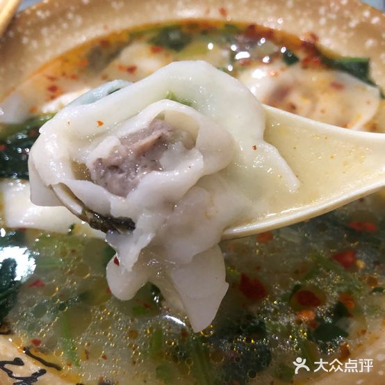 诚意馄饨美食园