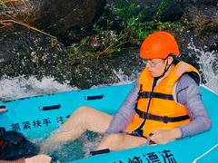 -龙井峡漂流