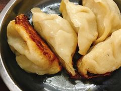 -黄阿姨锅贴大王(万航渡路店)