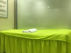 -苗医生专业祛痘·皮肤管理