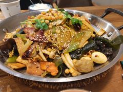 -川锅哎哟·麻辣香锅(国大城市广场店)