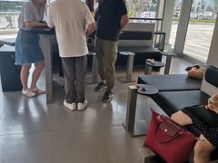 -喜茶(上海北外滩来福士店)