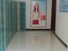 -李荣游泳馆