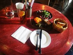 -羽深肉铺 Steak & Wine