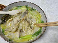 -明呈黄鱼面馆(斜土路店)
