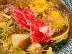 -牛YO寿喜烧·铁板烧和牛火锅自助(市府恒隆店)