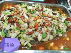 -丹水桥地锅鱼·翘嘴鲌·地方特色全鱼宴(丹江口大坝店)