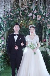 点击看大图 -太郎花子婚纱摄影艺术中心
