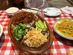 -老郑家东北春饼(龙悦居店)