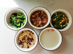 -爱陪伴一对一月子中心(融侨店)