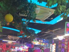 -路边边.炒菜烧烤.音乐餐厅(良乡长虹店)