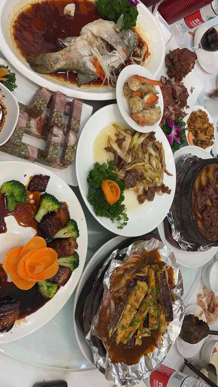 小贝壳酒楼(经九路店)-"今天过节,带着老人孩子出来转转,团聚一下.