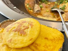 鳇鱼玉米饼-老刘生态大鱼坊铁锅炖鱼(赛马场店)
