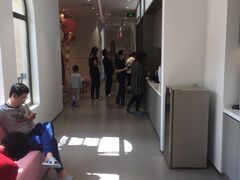 -龙格亲子游泳·水育早教运动中心(绿城店)