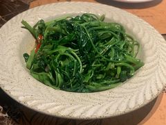 -宇安泰料(龙湖天街黑金店)