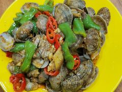 爆炒花蛤-陈老斯呼尔嗨吃烧烤(科巷店)