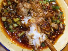 -拈签一笑黄牛肉辣卤串串