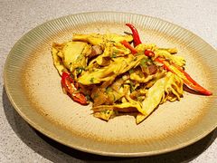 炒西双版纳金刚笋-半山腰·云南菜(侨福芳草地店)