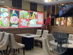 -尚品海鲜肥牛自助火锅(湖明店)