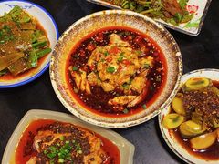 -醉八仙热酒馆(渝中店)